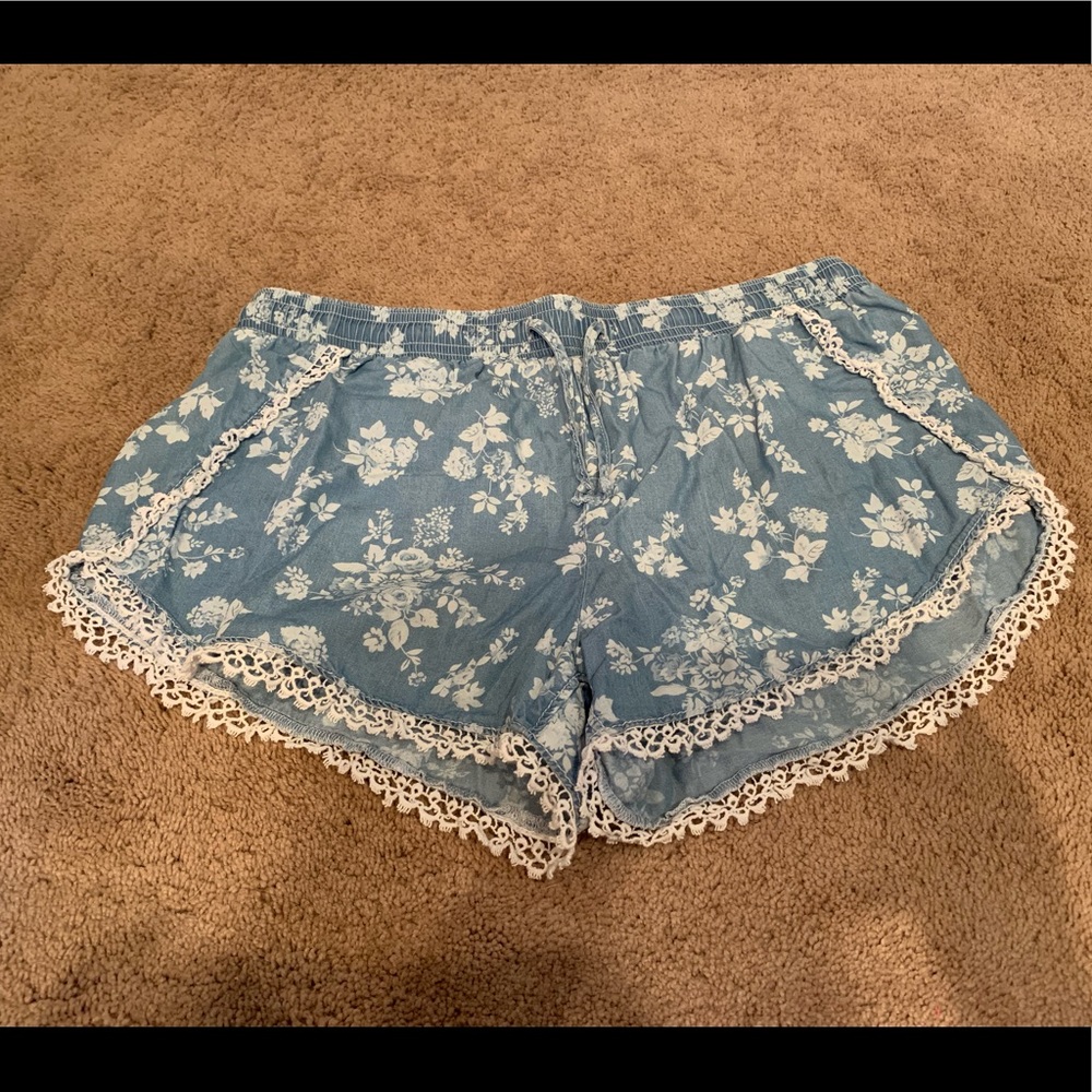 Women’s Flowy Floral and Lace Shorts